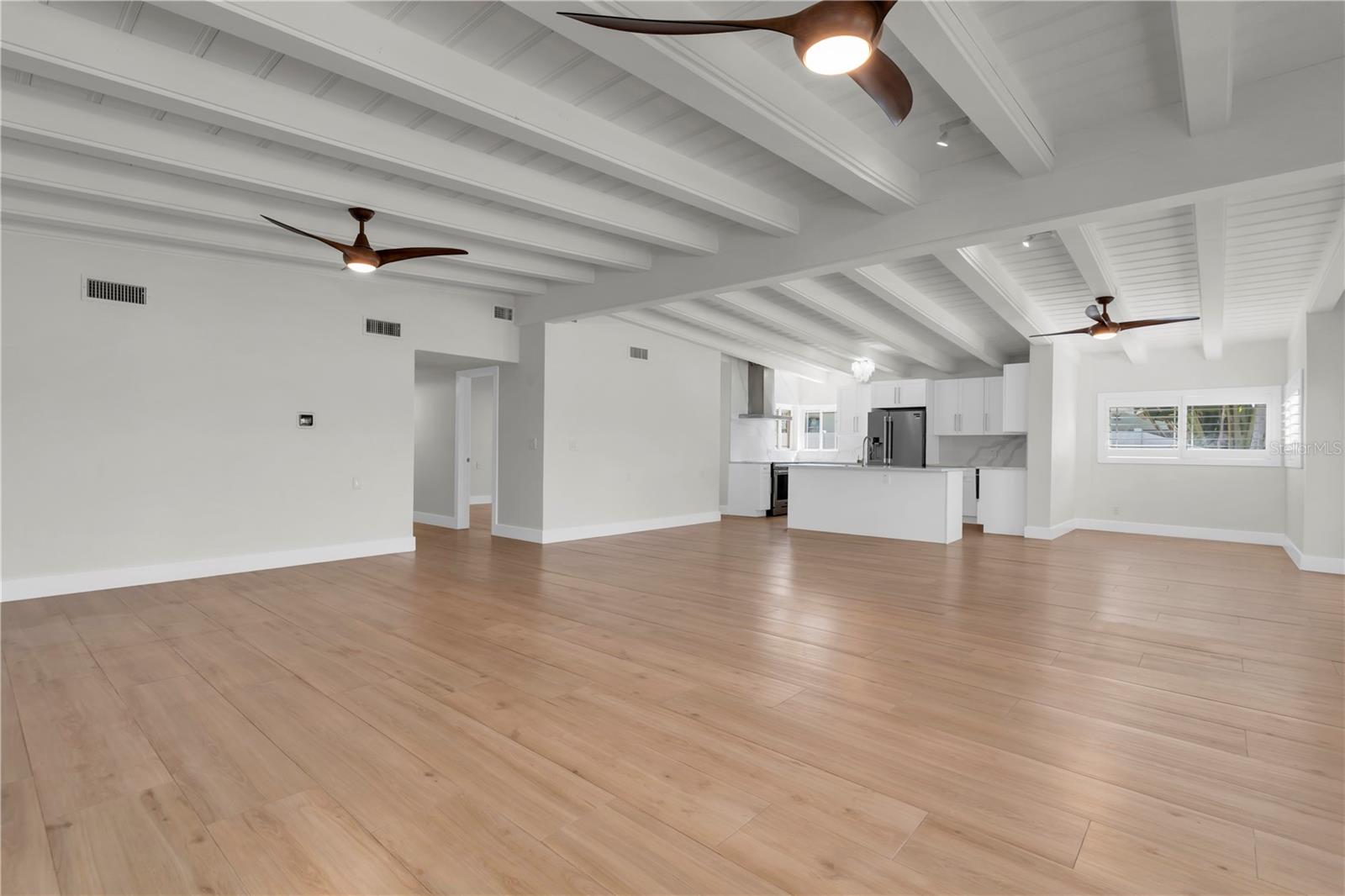 ST PETERSBURG BEACH NORTH UNIT 8 - Residential