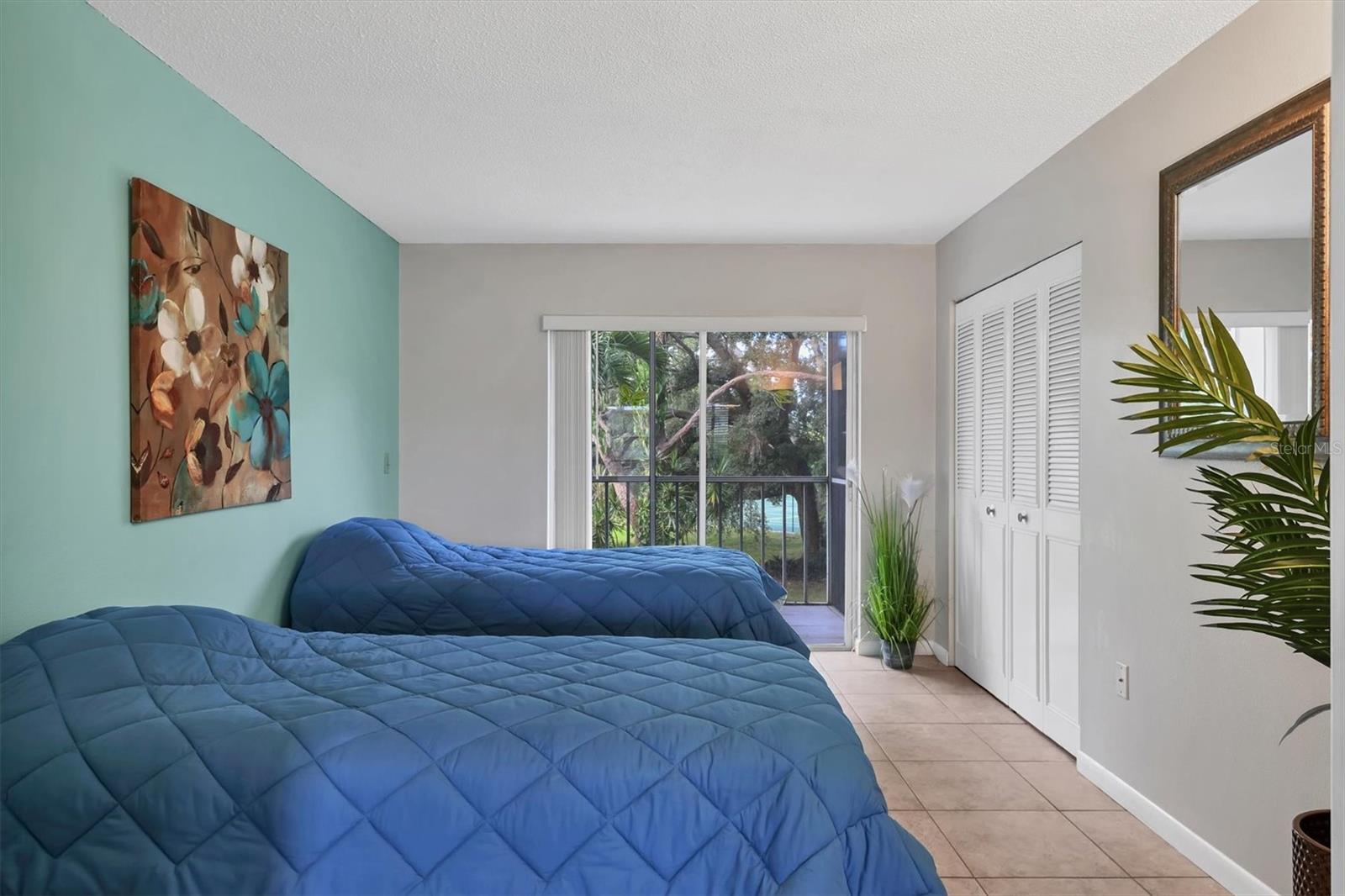 IRONWOOD 3RD CONDO - Residential