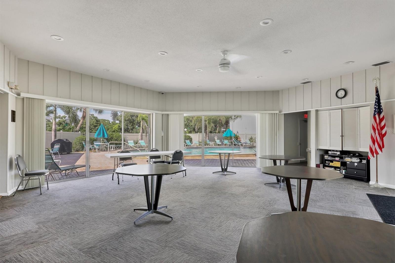 IRONWOOD 3RD CONDO - Residential