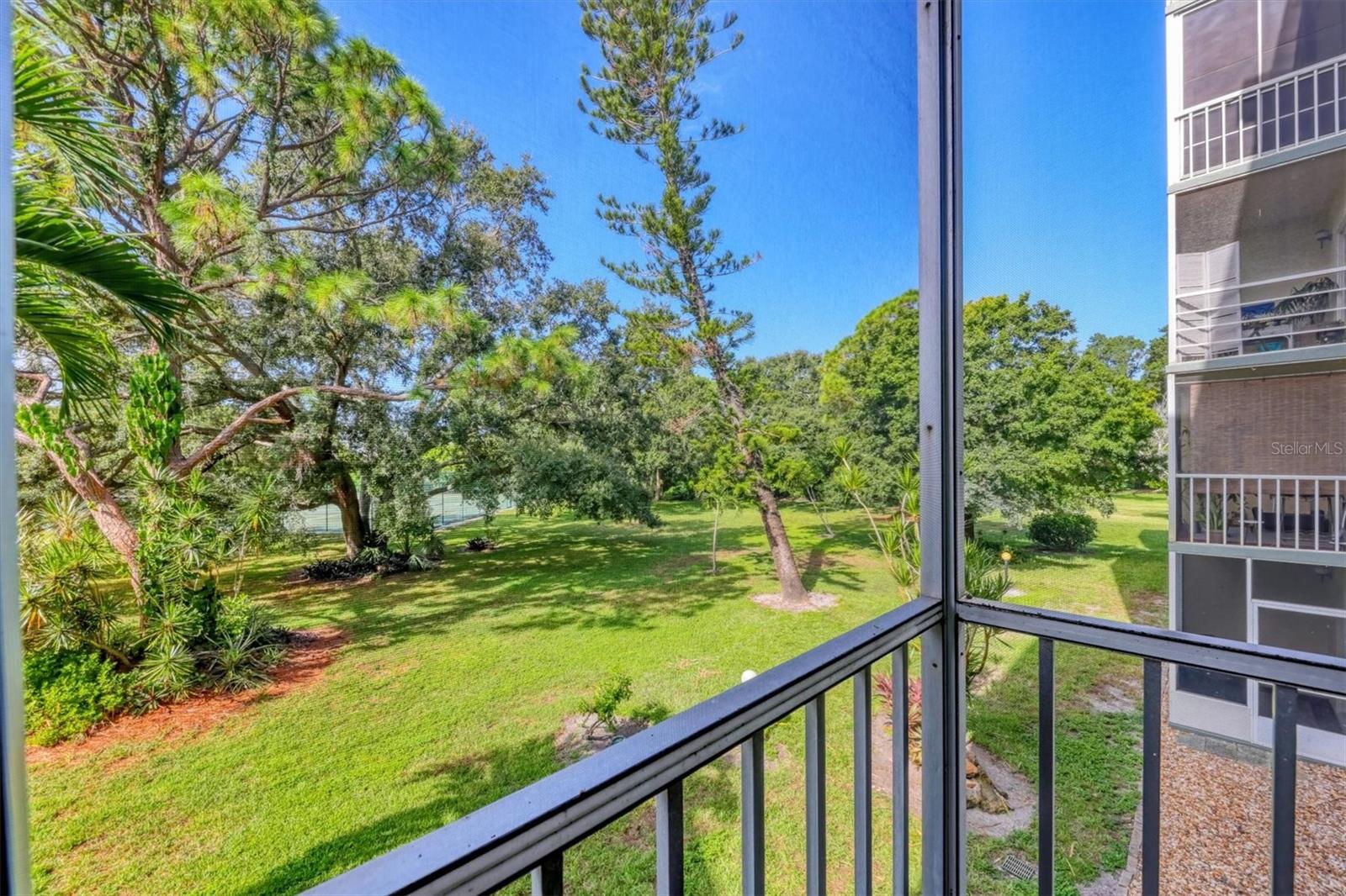 IRONWOOD 3RD CONDO - Residential