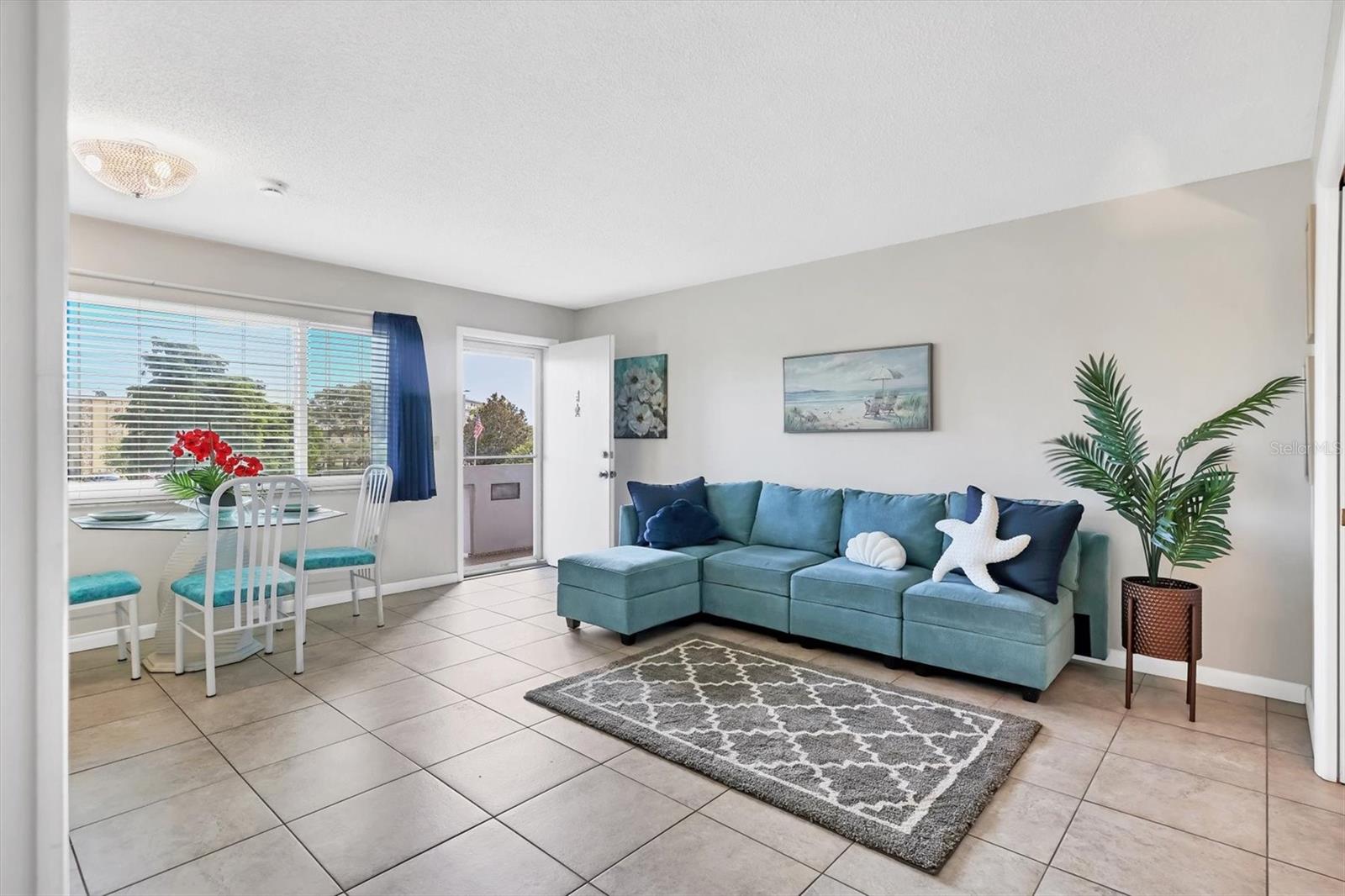 IRONWOOD 3RD CONDO - Residential