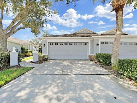 Photo of 6077 Sandhill Ridge Drive, Lithia, FL 33547 (MLS # TB8505732)