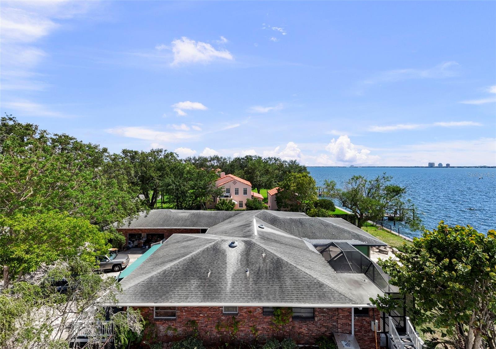 DAVIS ISLANDS PB10 PG52 TO 57 - Residential