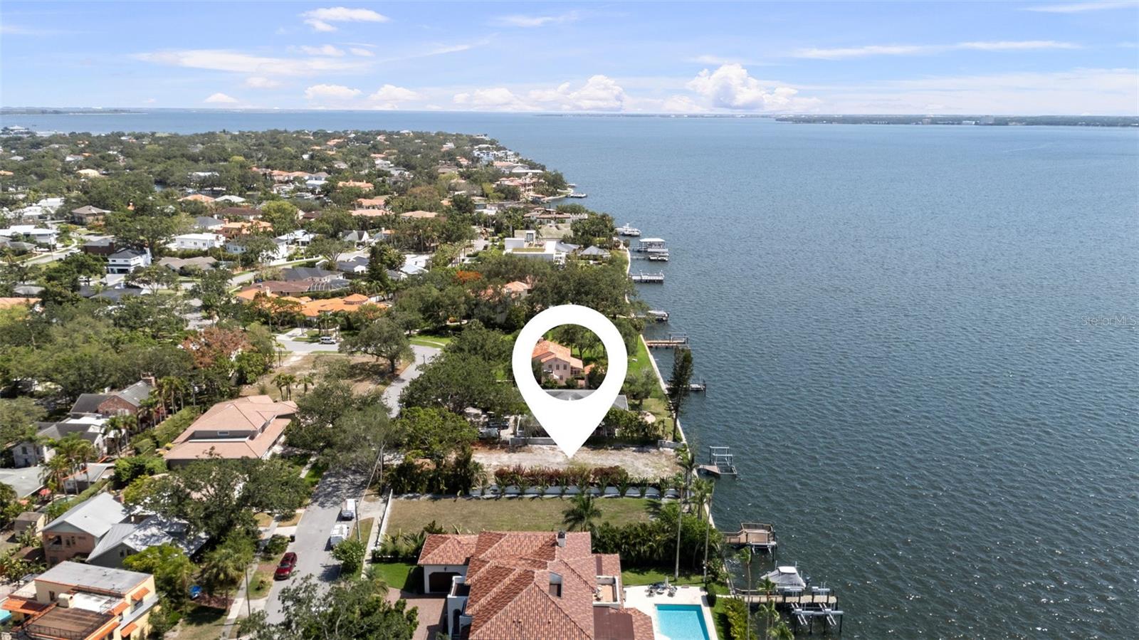 DAVIS ISLANDS PB10 PG52 TO 57 - Residential