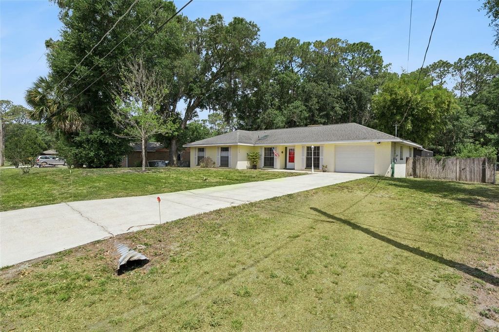 Photo of 107 Sugar Creek Road, Winter Haven, FL 33880 (MLS # P4938569)