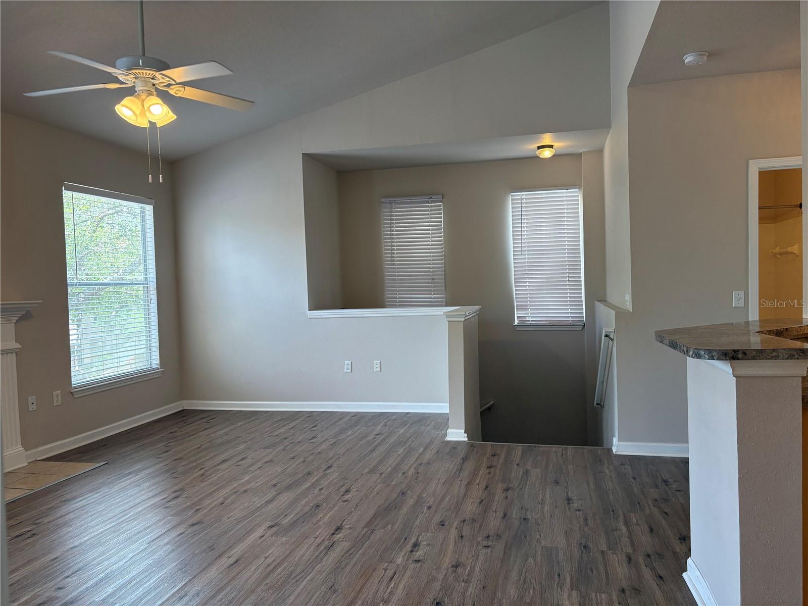 THE VILLAS CONDO - Residential