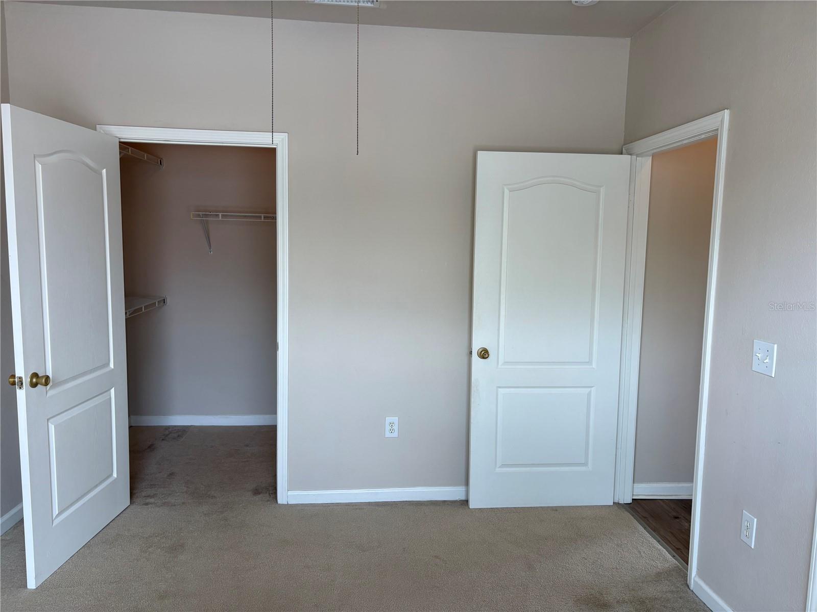 THE VILLAS CONDO - Residential