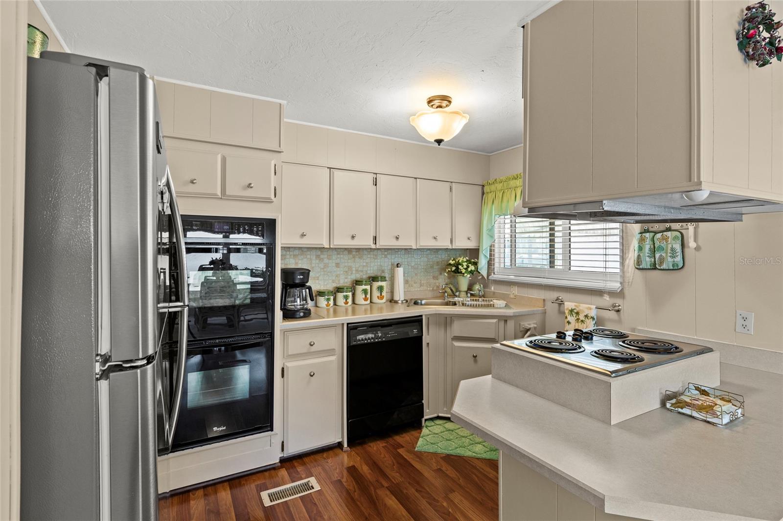 TROPIC ISLES CO-OP - Residential