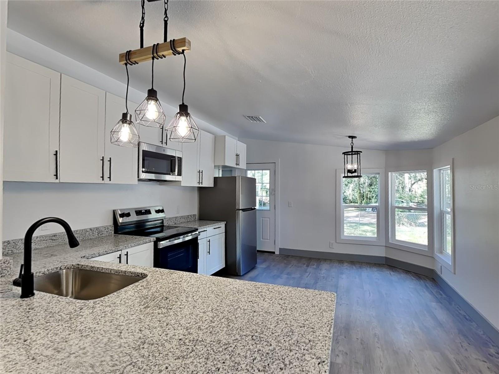 ORLANDO HILLS - Residential