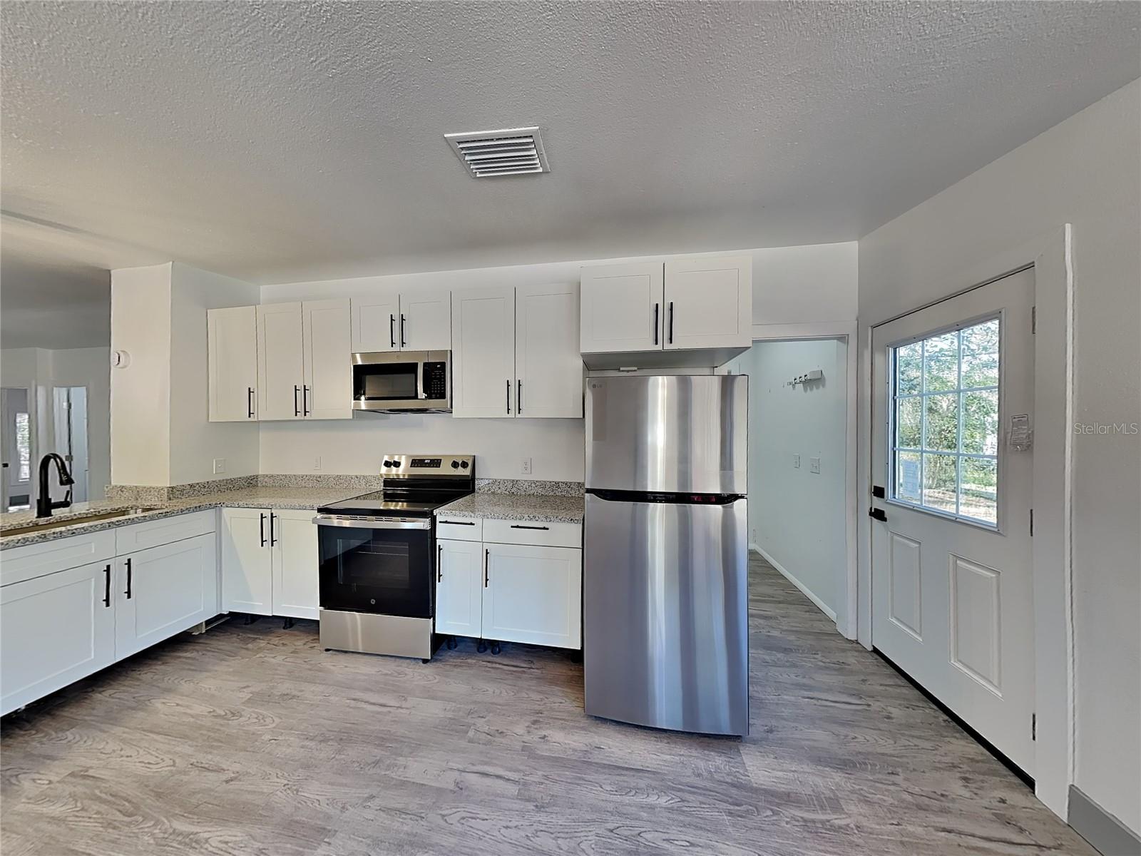 ORLANDO HILLS - Residential