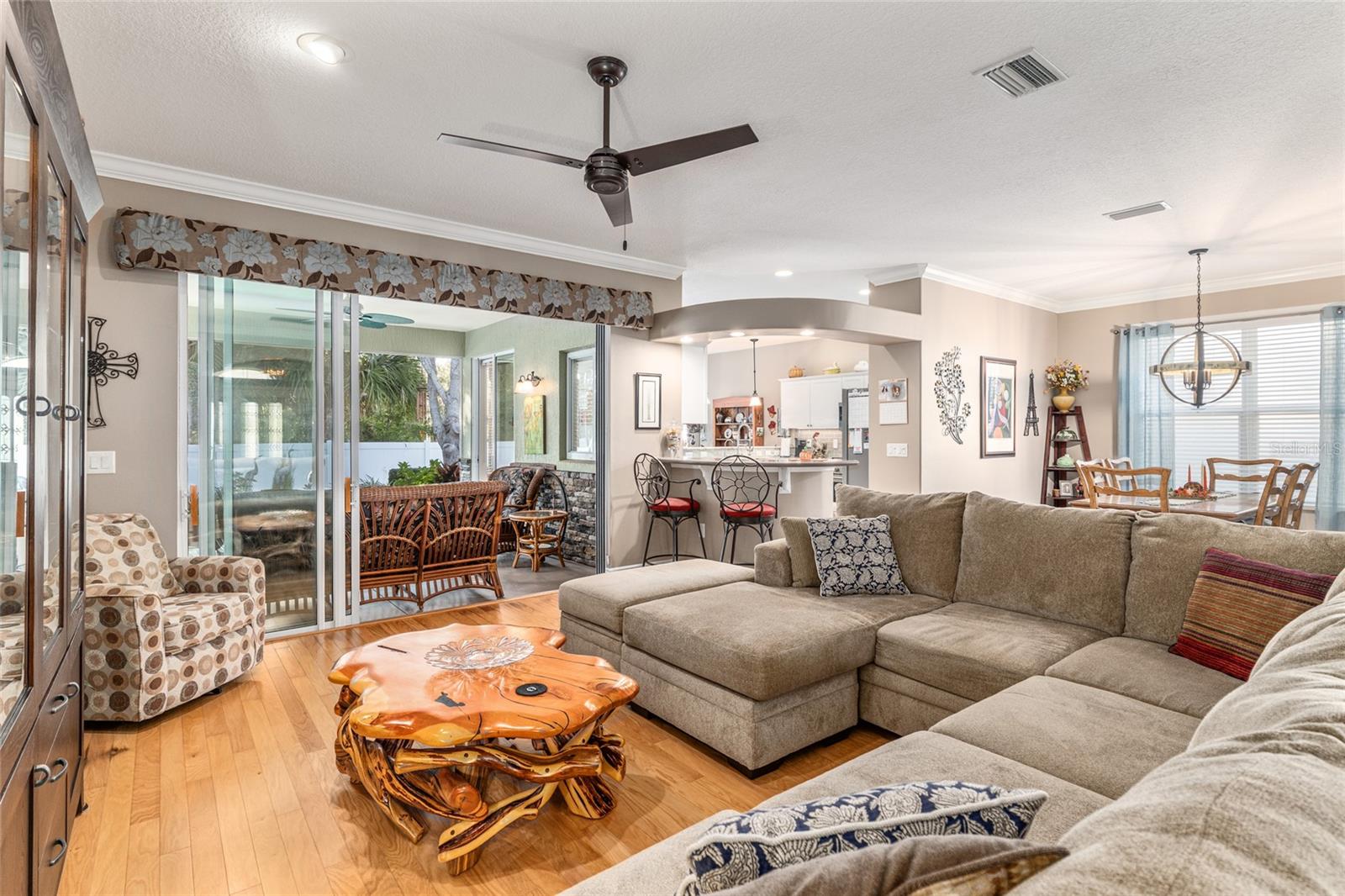 SUMMERGLEN PH 06-B - Residential