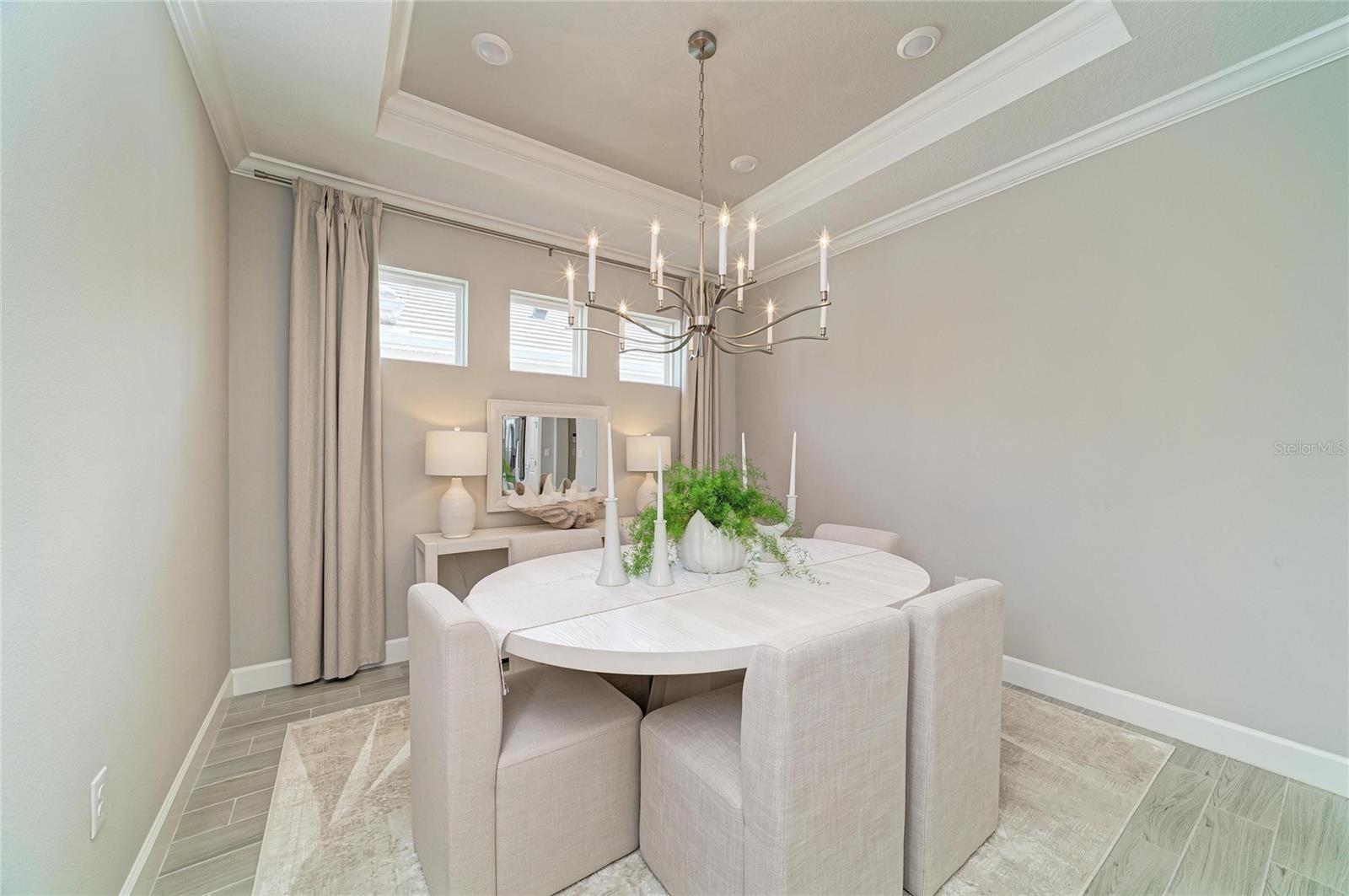 AZARIO ESPLANADE PH V - Residential