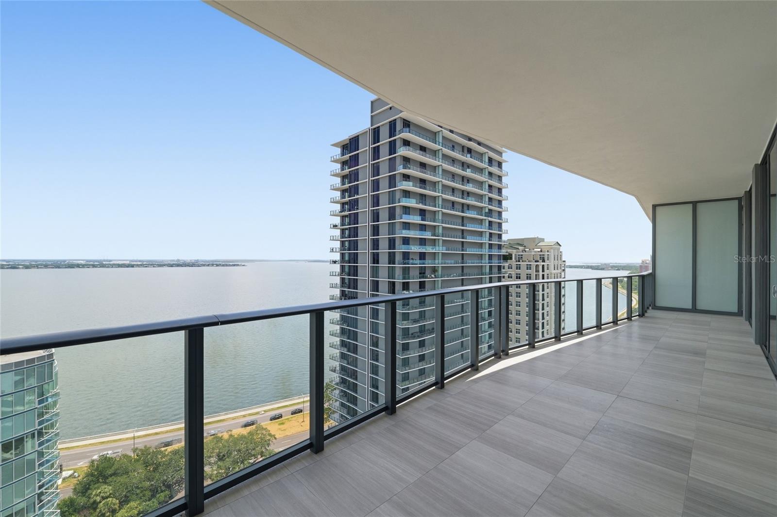 BAYSHORE YSABELLA CONDOMINIUM - Residential