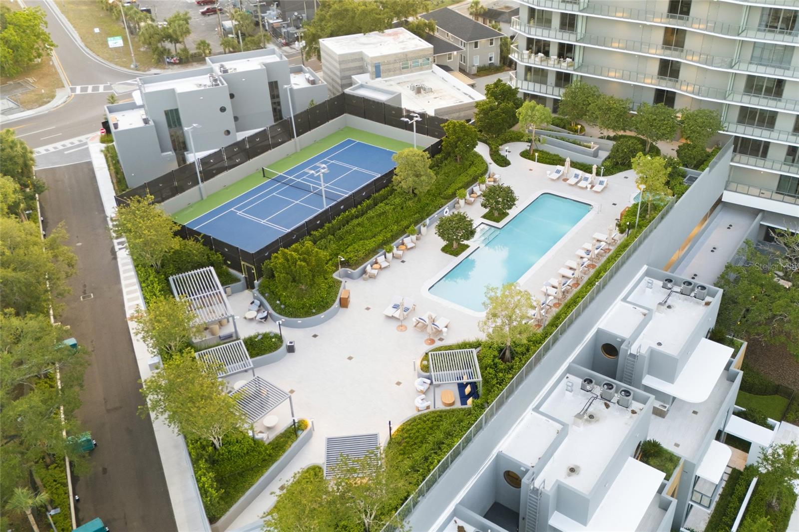 BAYSHORE YSABELLA CONDOMINIUM - Residential