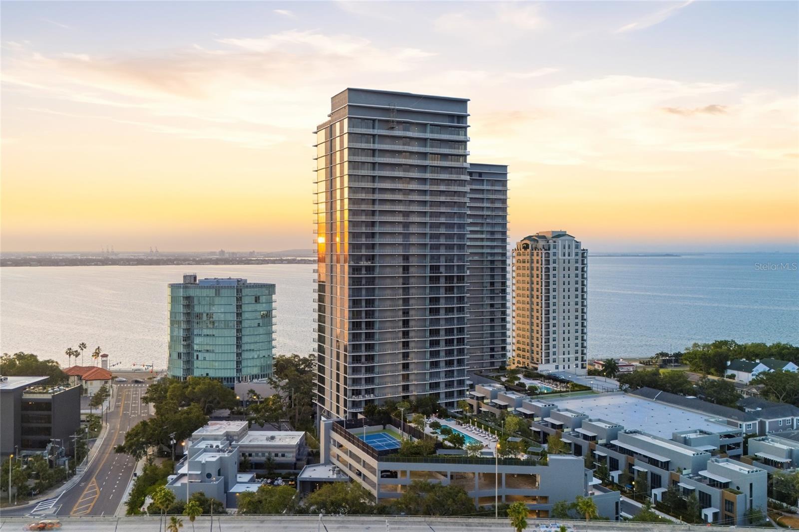 3015 S YSABELLA AVENUE 2102