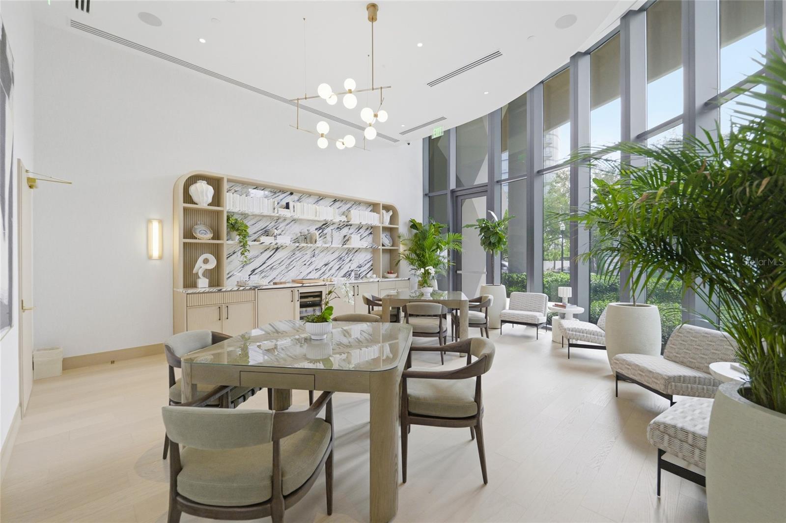 BAYSHORE YSABELLA CONDOMINIUM - Residential