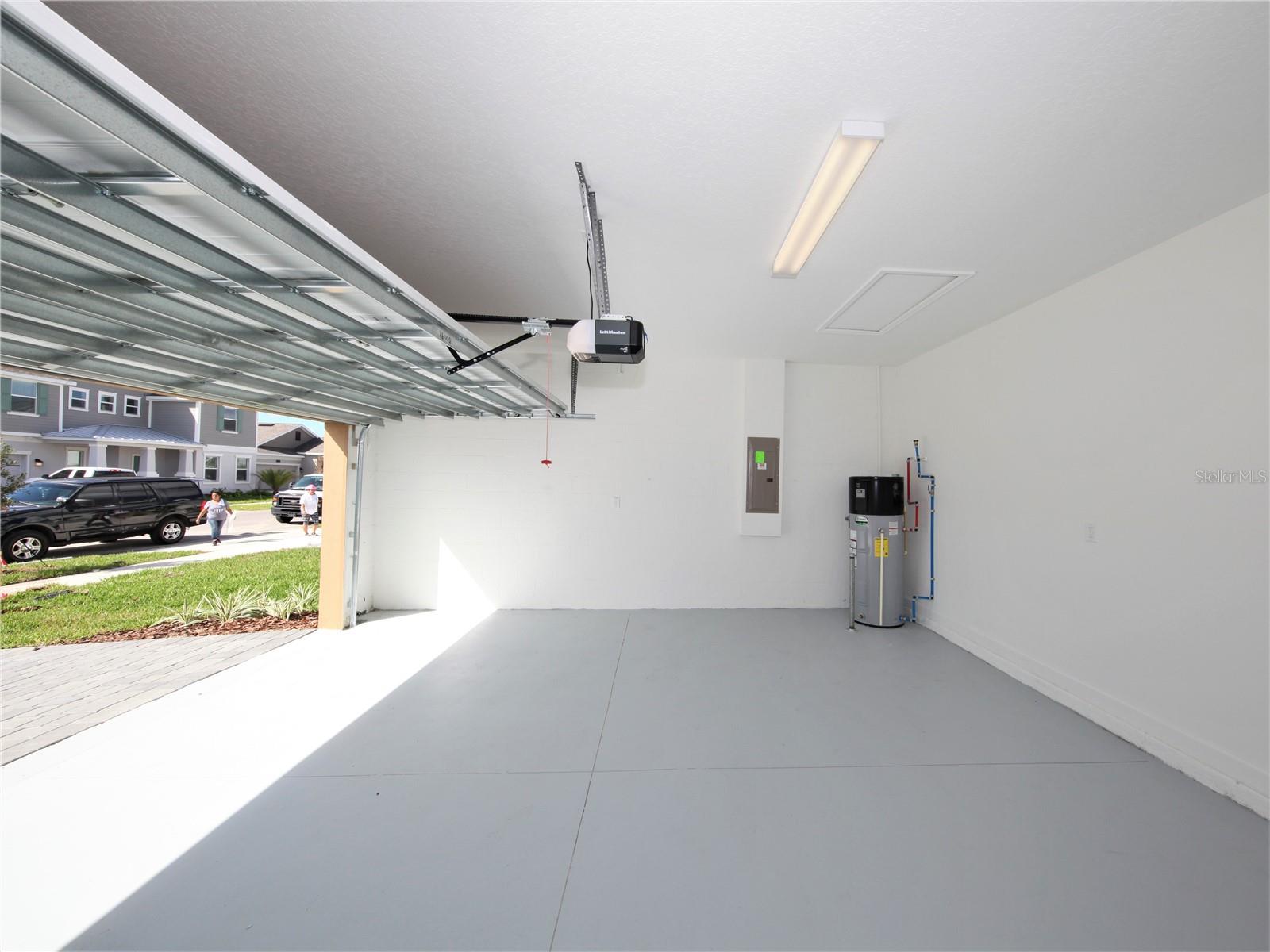 STOREY LAKE TR K - Residential Lease