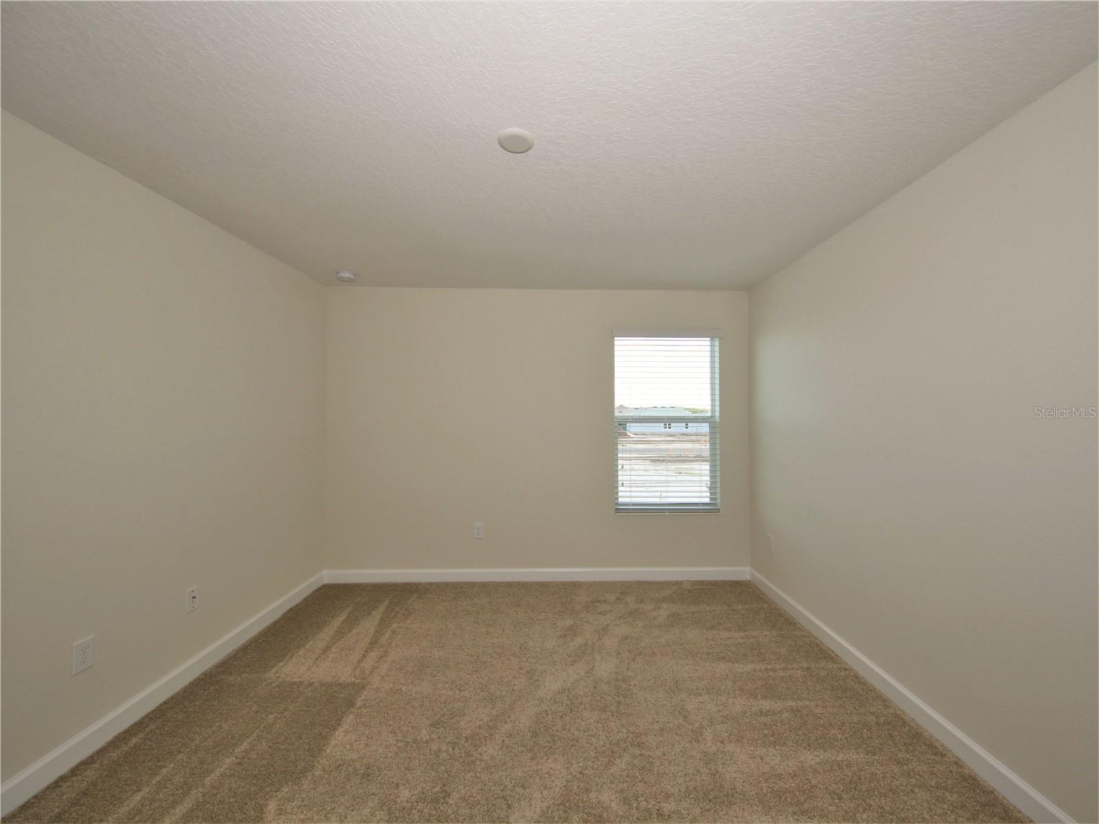 STOREY LAKE TR K - Residential Lease