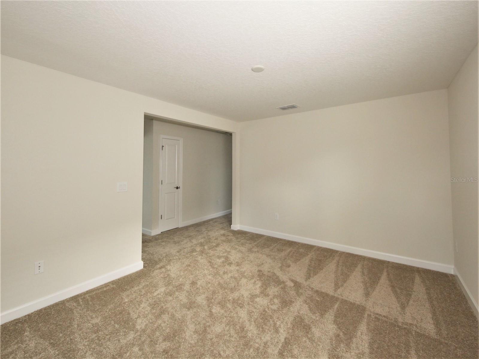 STOREY LAKE TR K - Residential Lease