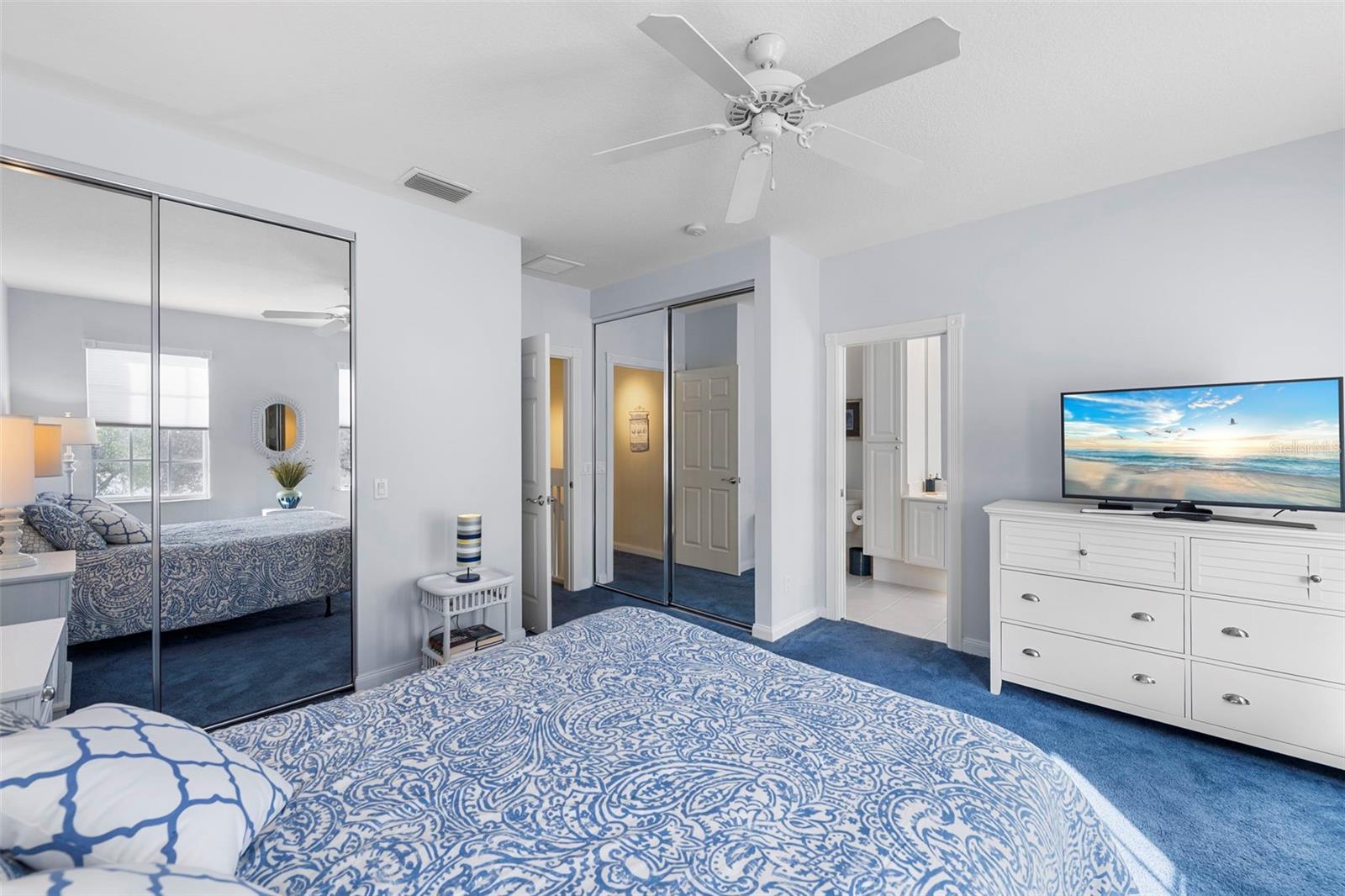 VILLAGEWALK - Residential