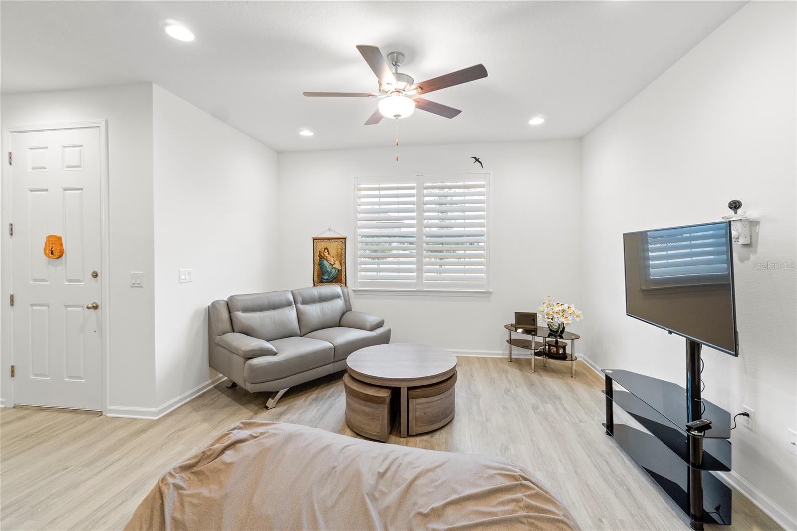 LAKESIDE/HAMLIN - Residential