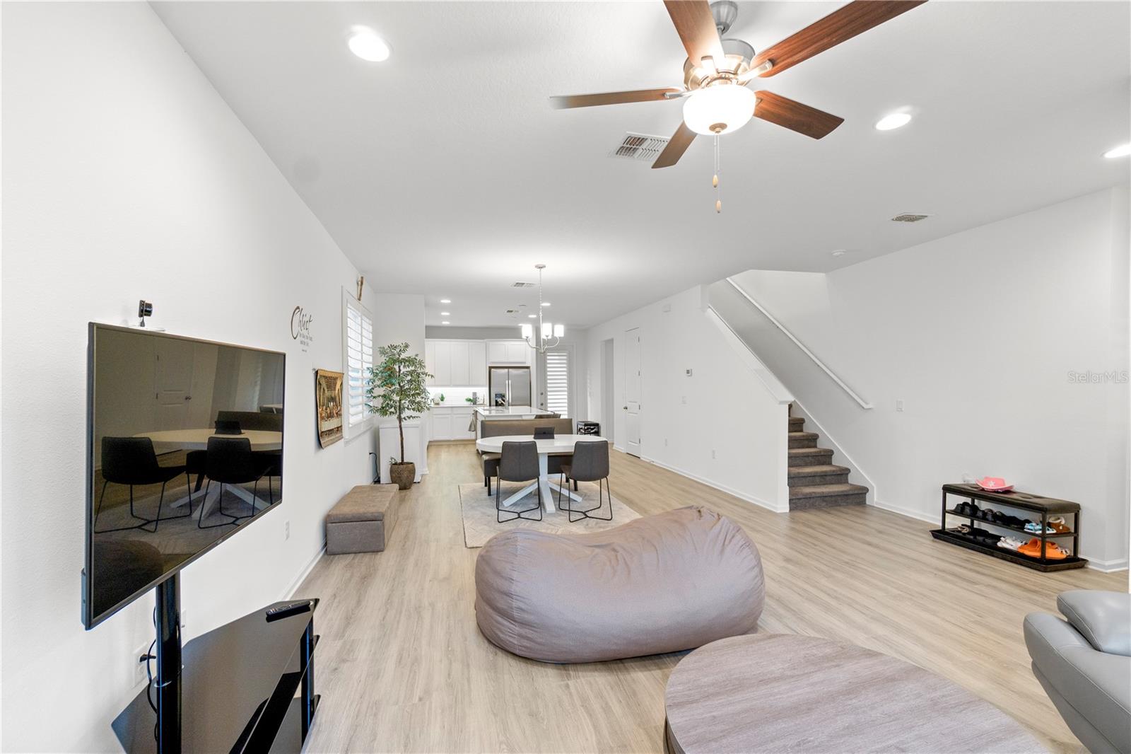 LAKESIDE/HAMLIN - Residential