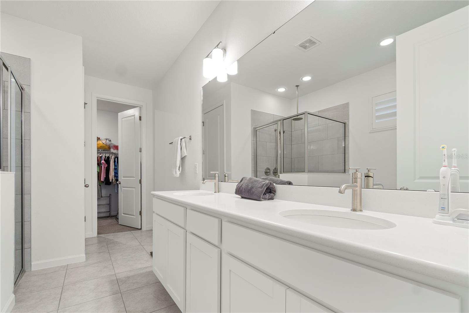 LAKESIDE/HAMLIN - Residential