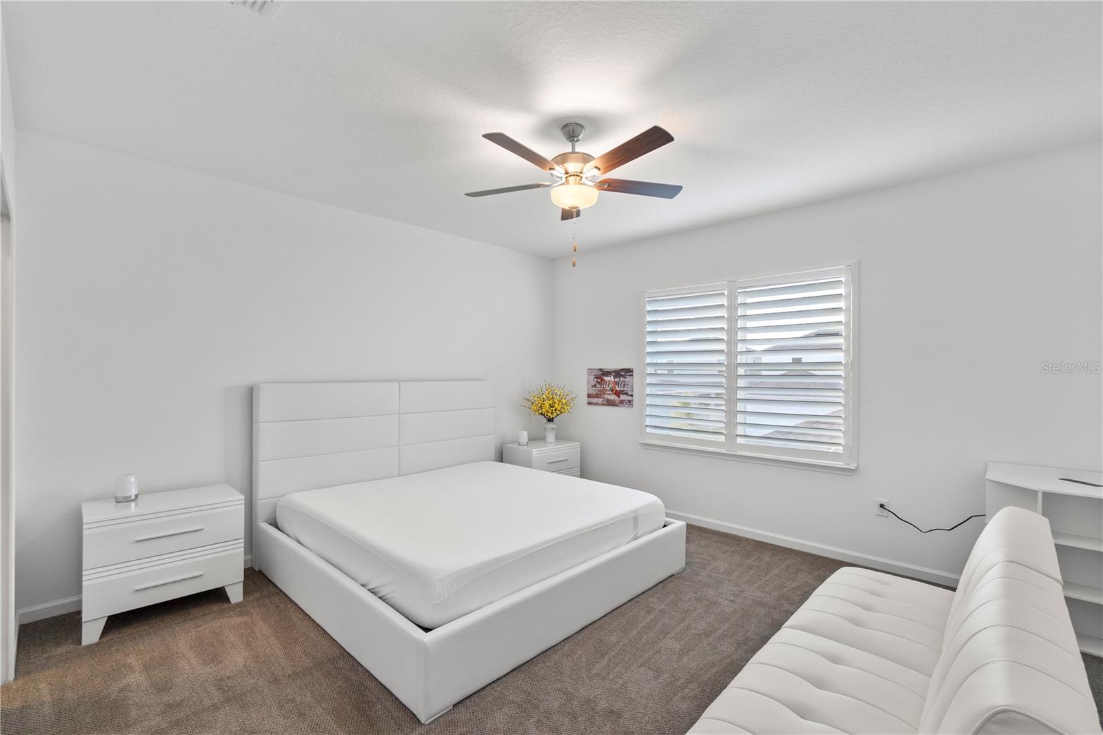 LAKESIDE/HAMLIN - Residential