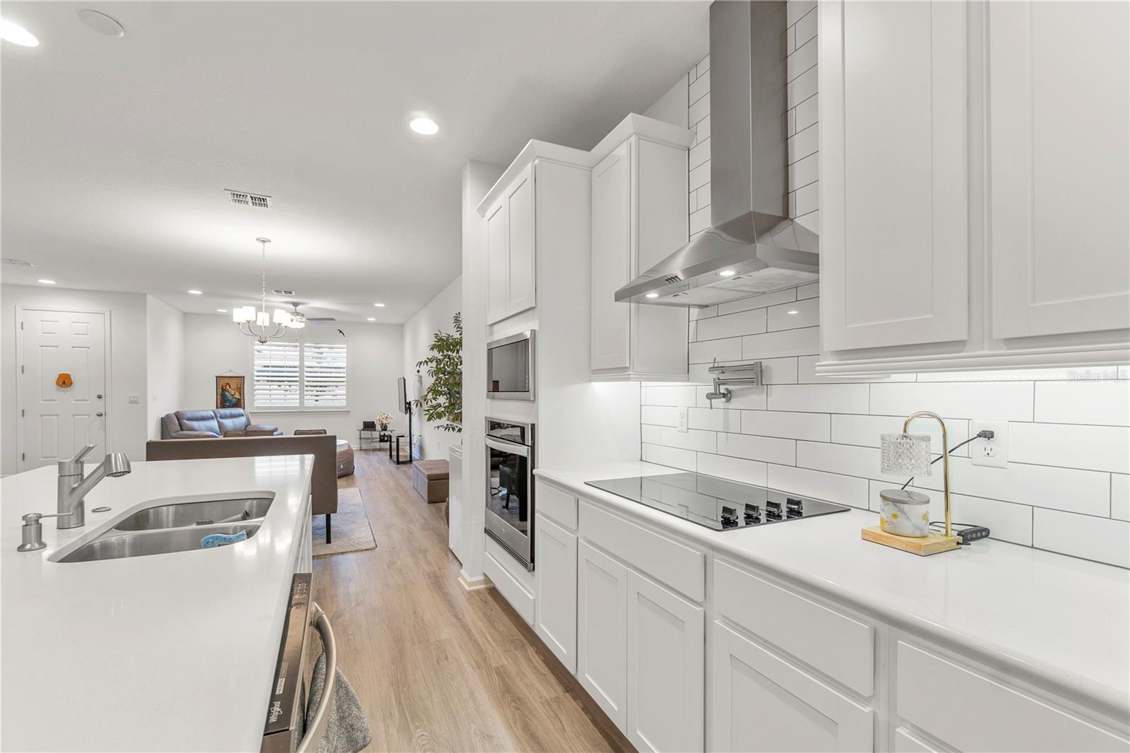 LAKESIDE/HAMLIN - Residential