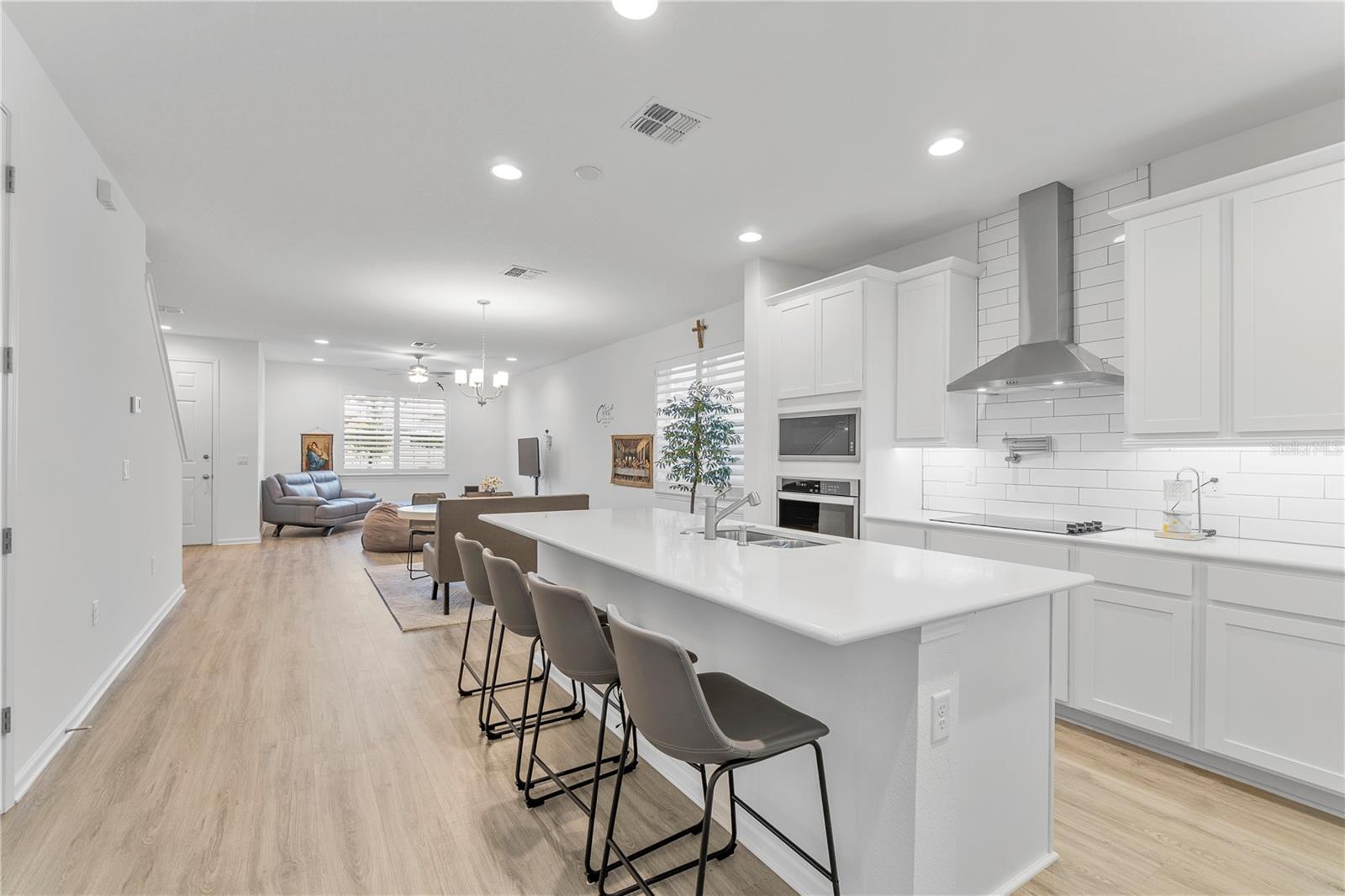 LAKESIDE/HAMLIN - Residential