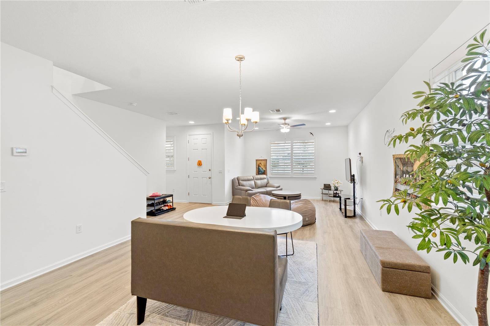 LAKESIDE/HAMLIN - Residential