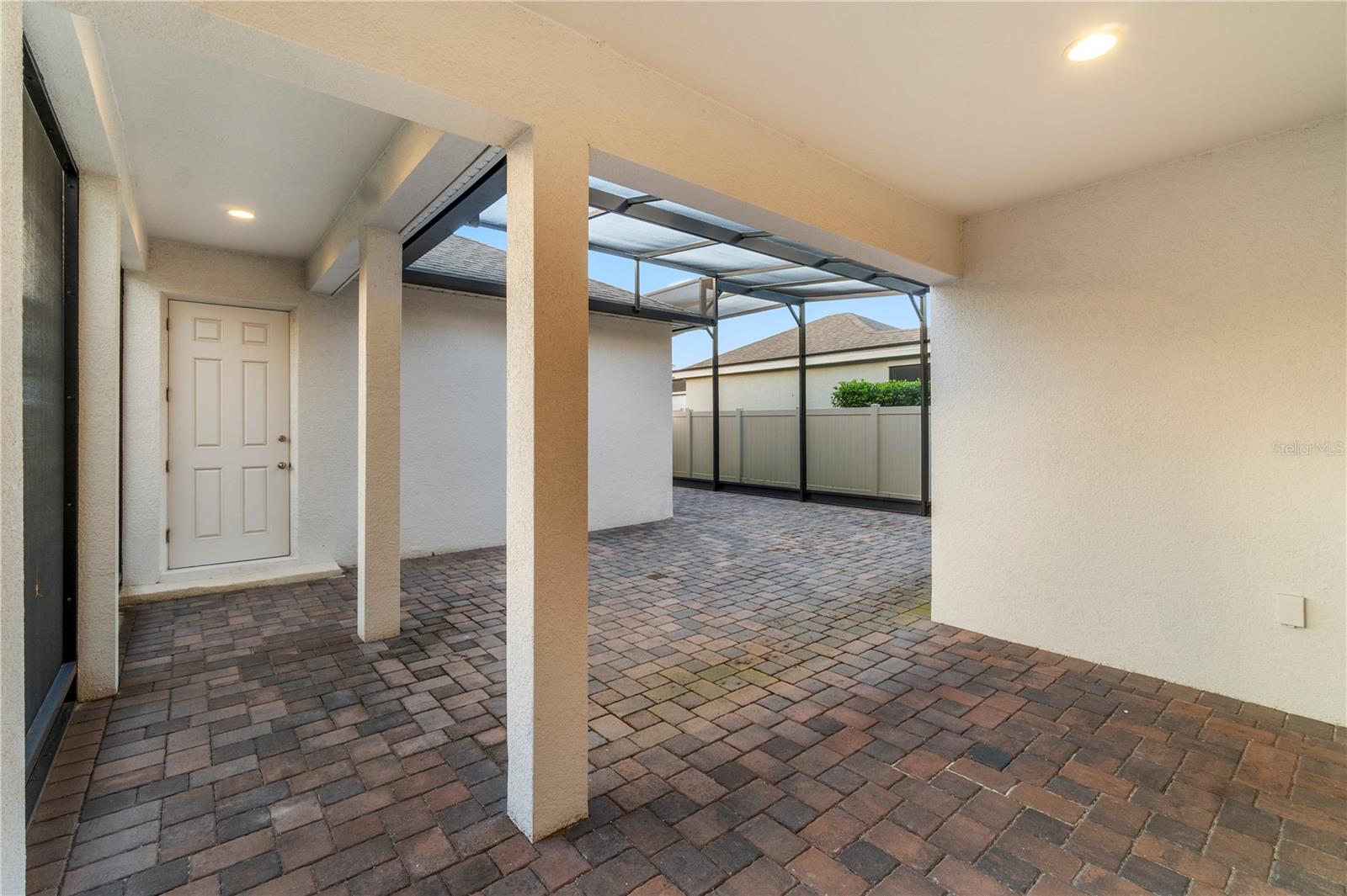 LAKESIDE/HAMLIN - Residential