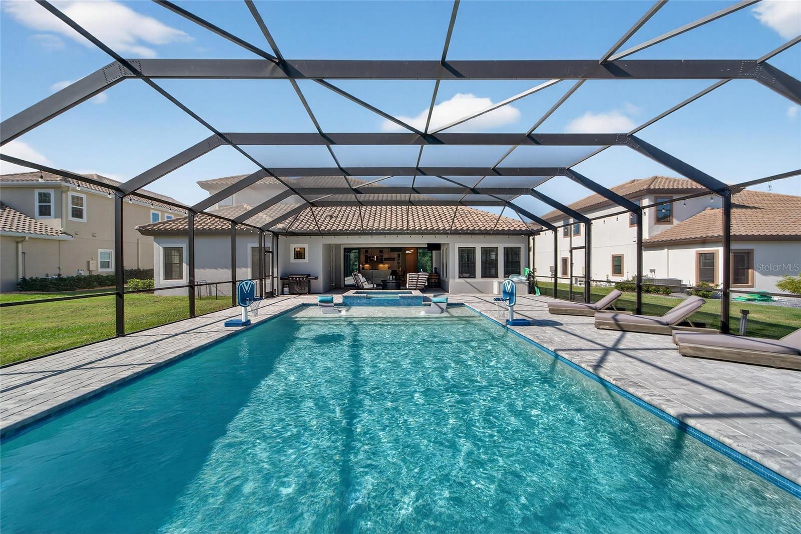 10579 MEADOWRUN DRIVE