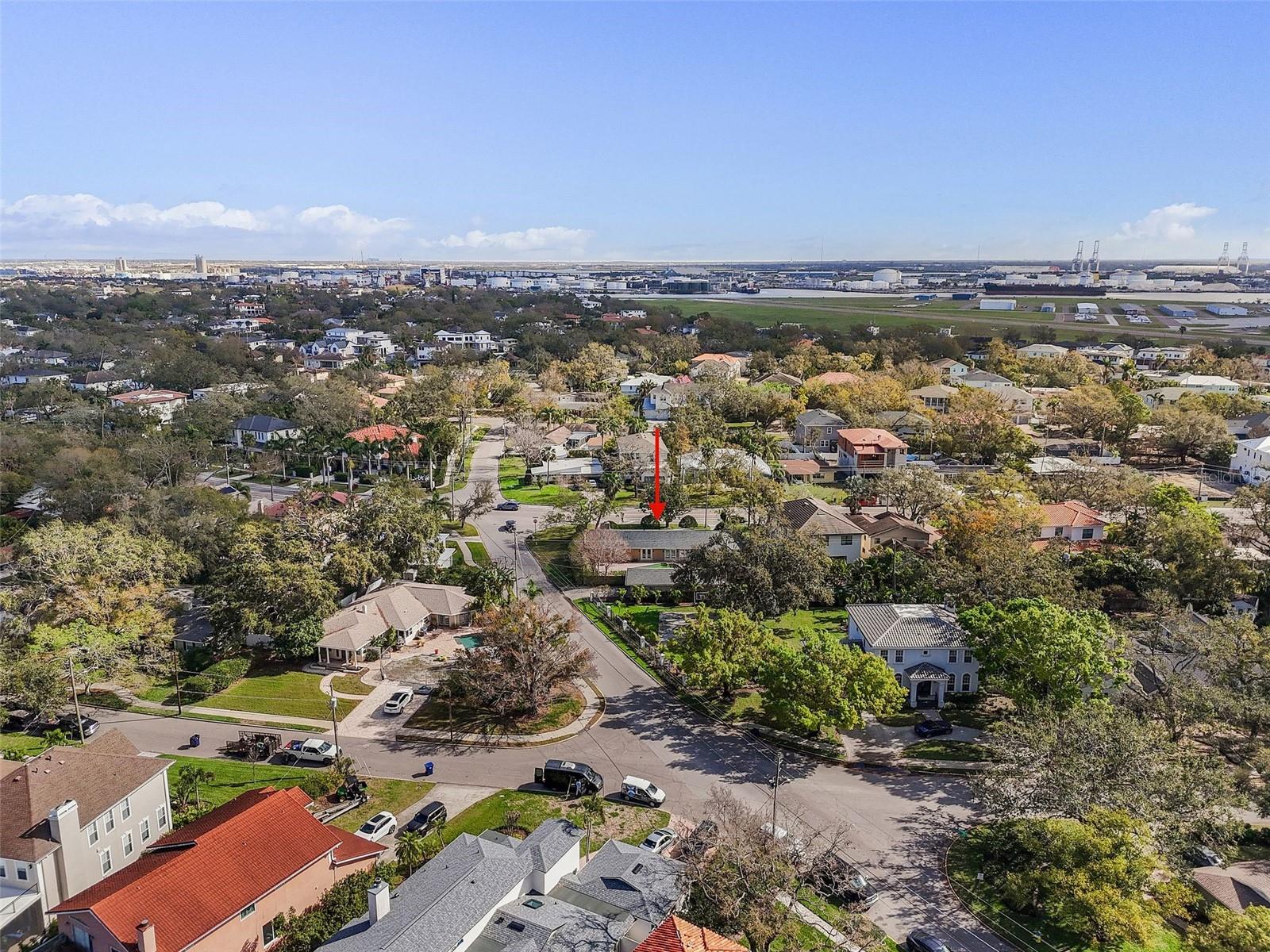 DAVIS ISLANDS PB10 PG52 TO 57 - Residential