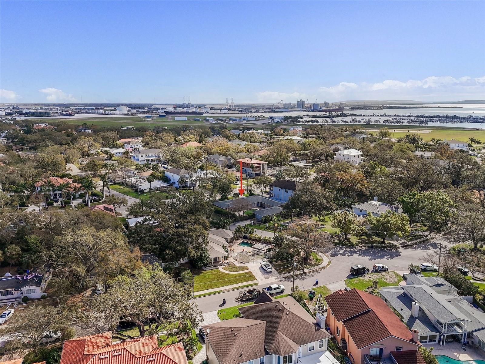 DAVIS ISLANDS PB10 PG52 TO 57 - Residential