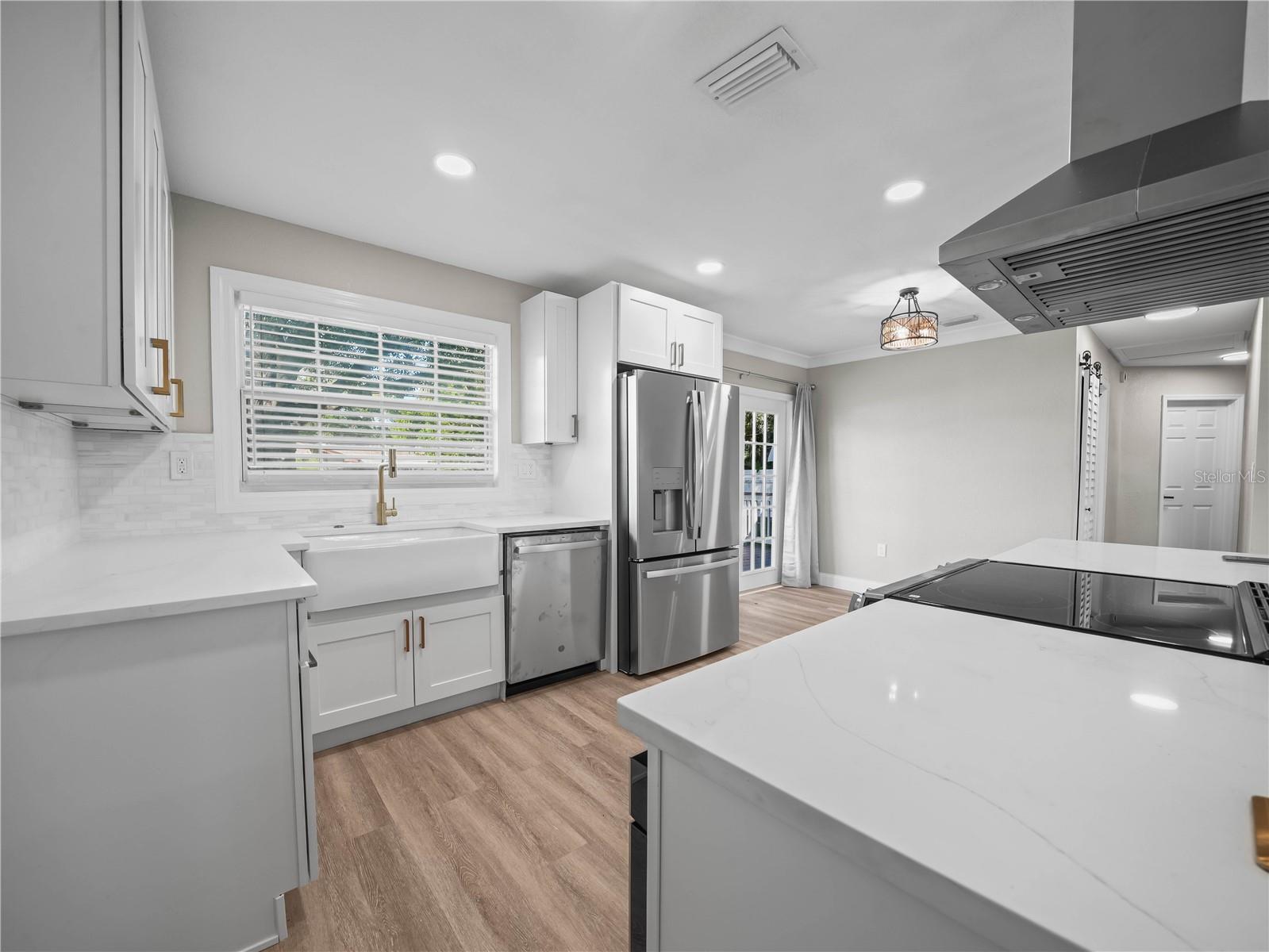 RIO VISTA BLK 3 LTS 12 TO 16 REP - Residential