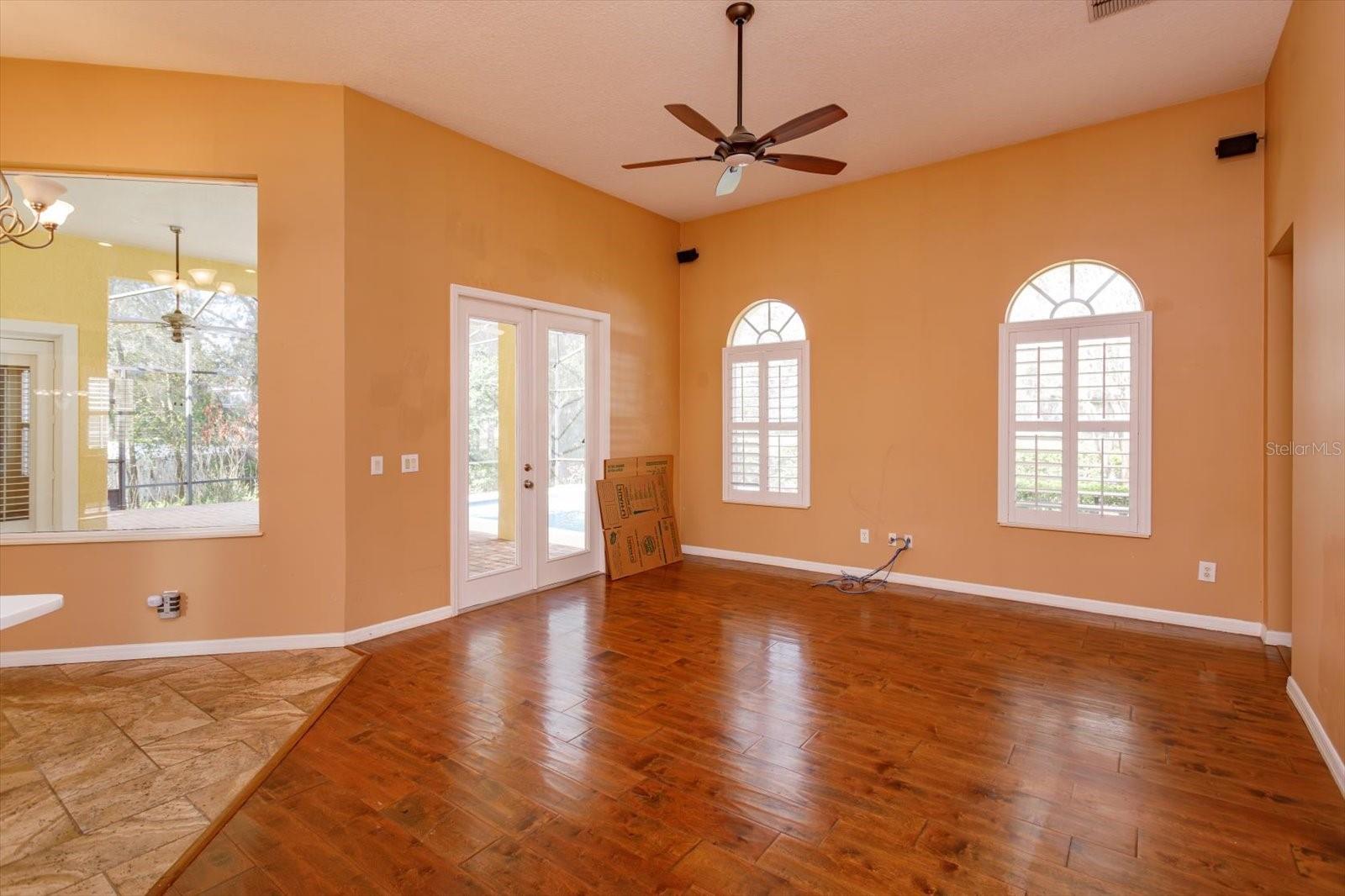 ROCK SPGS RIDGE PH 01 - Residential