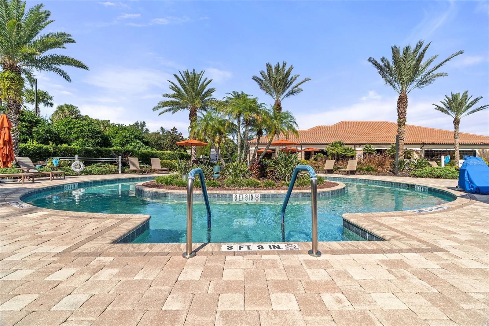 HIGHLAND RANCH ESPLANADE - Residential