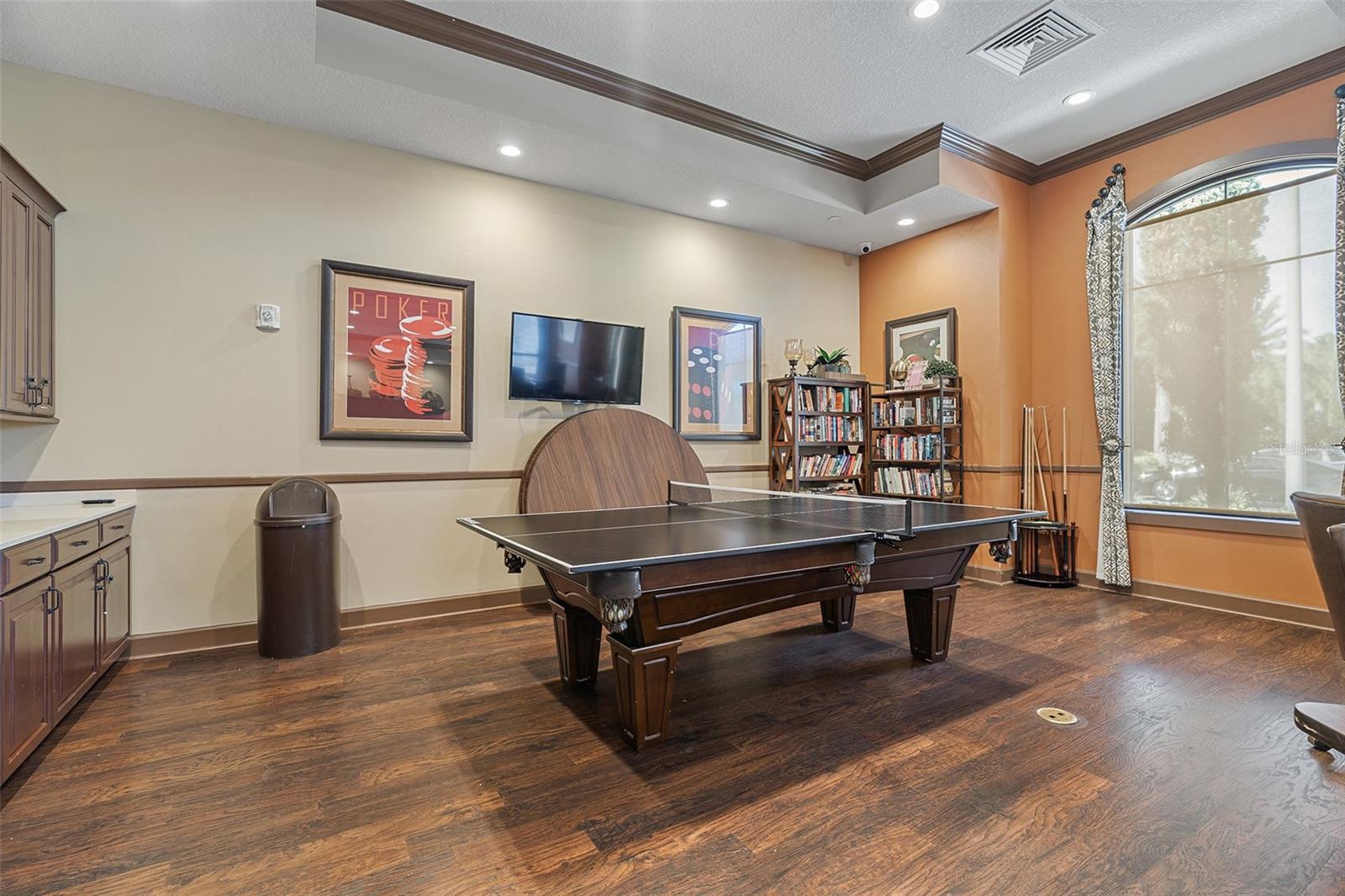 HIGHLAND RANCH ESPLANADE - Residential