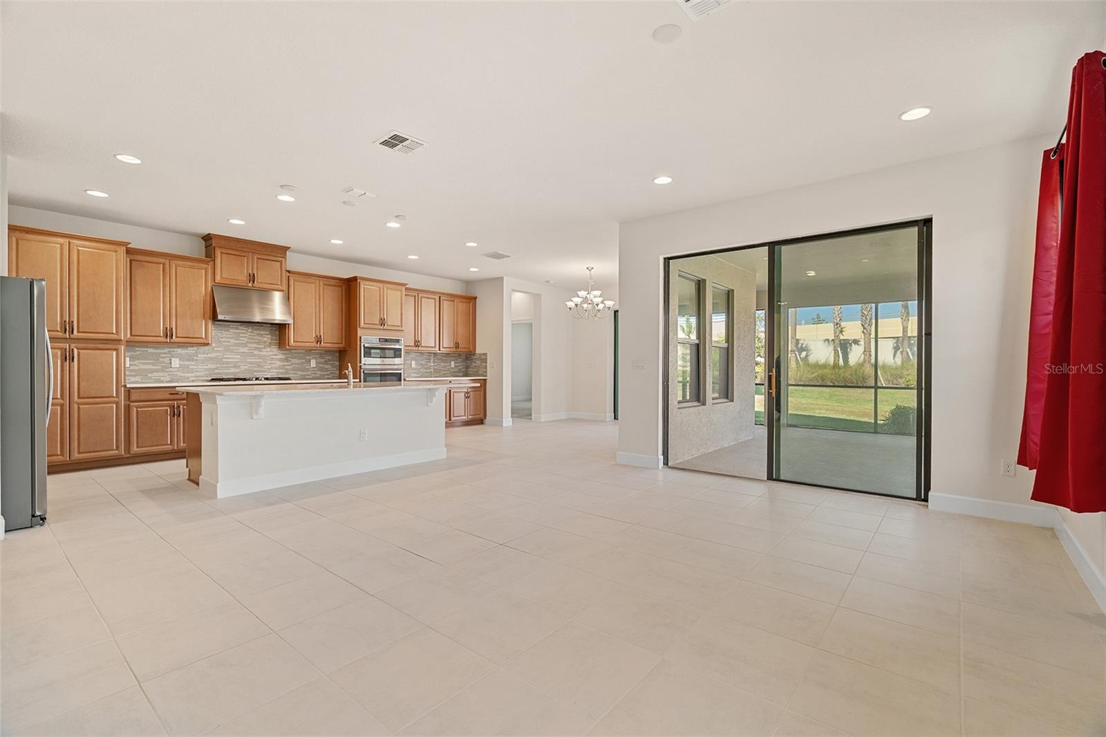 HIGHLAND RANCH ESPLANADE - Residential