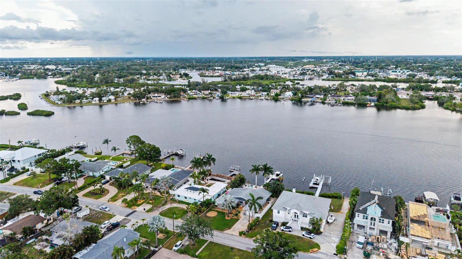 704 BAYSHORE DRIVE