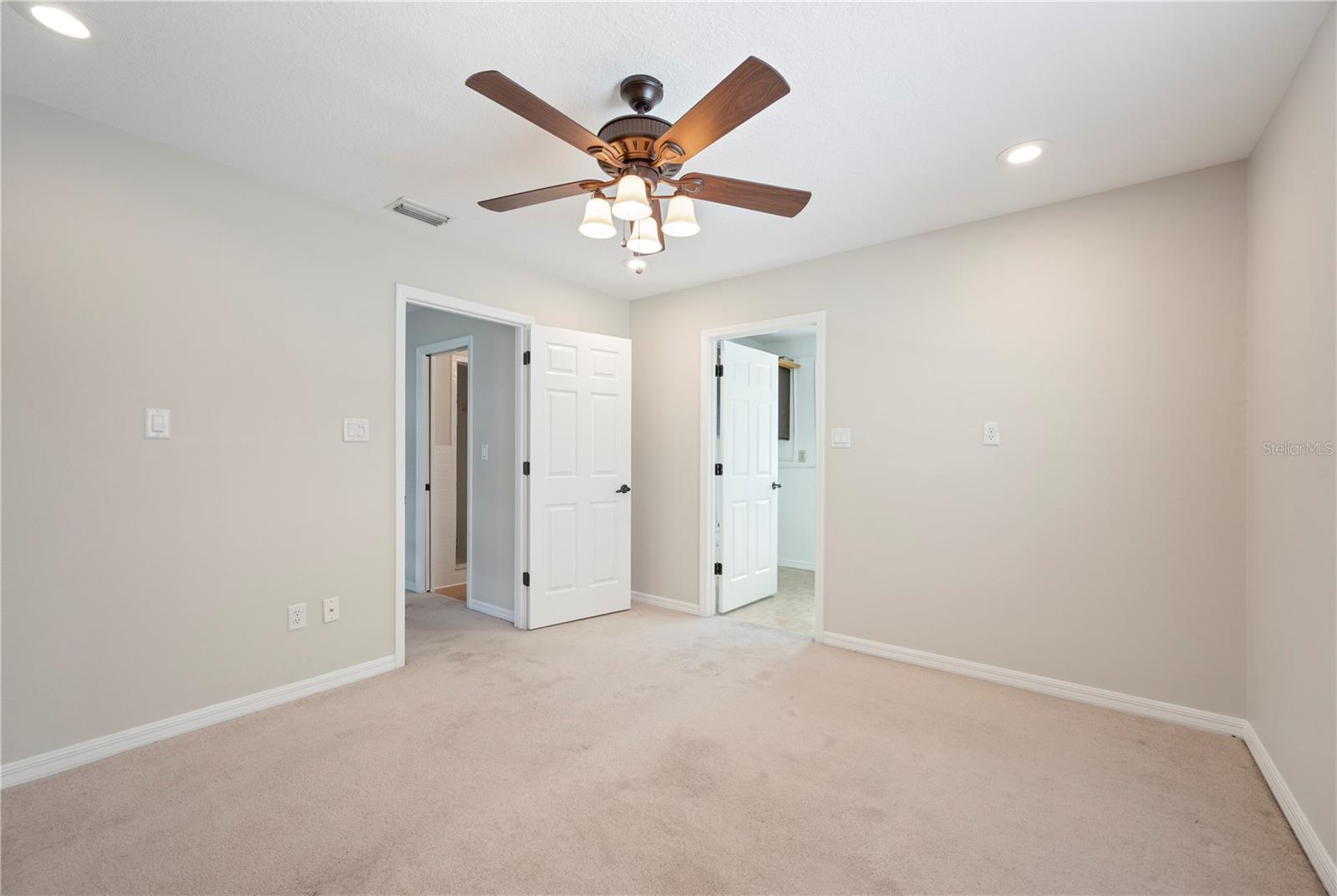 SOUTH LAKELAND ADD - Residential