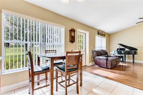 A home in EUSTIS