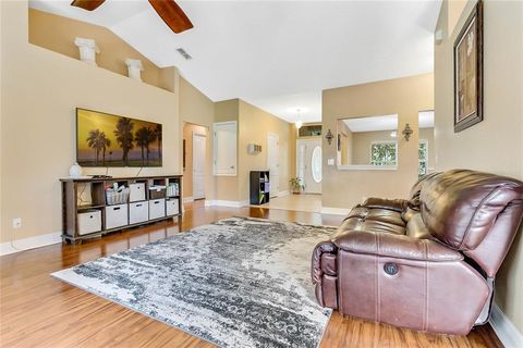 A home in EUSTIS