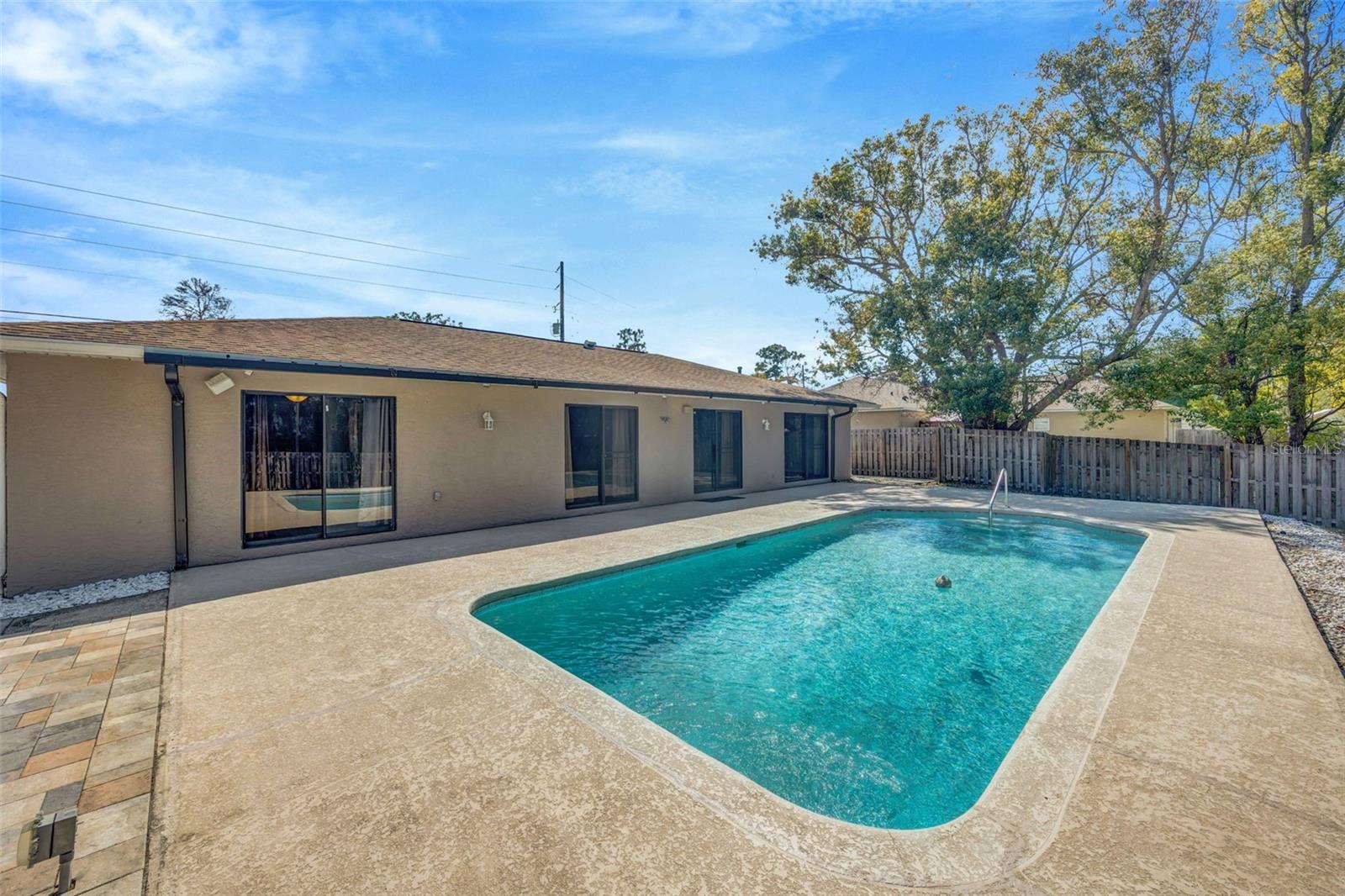 SPRING HILL - Residential