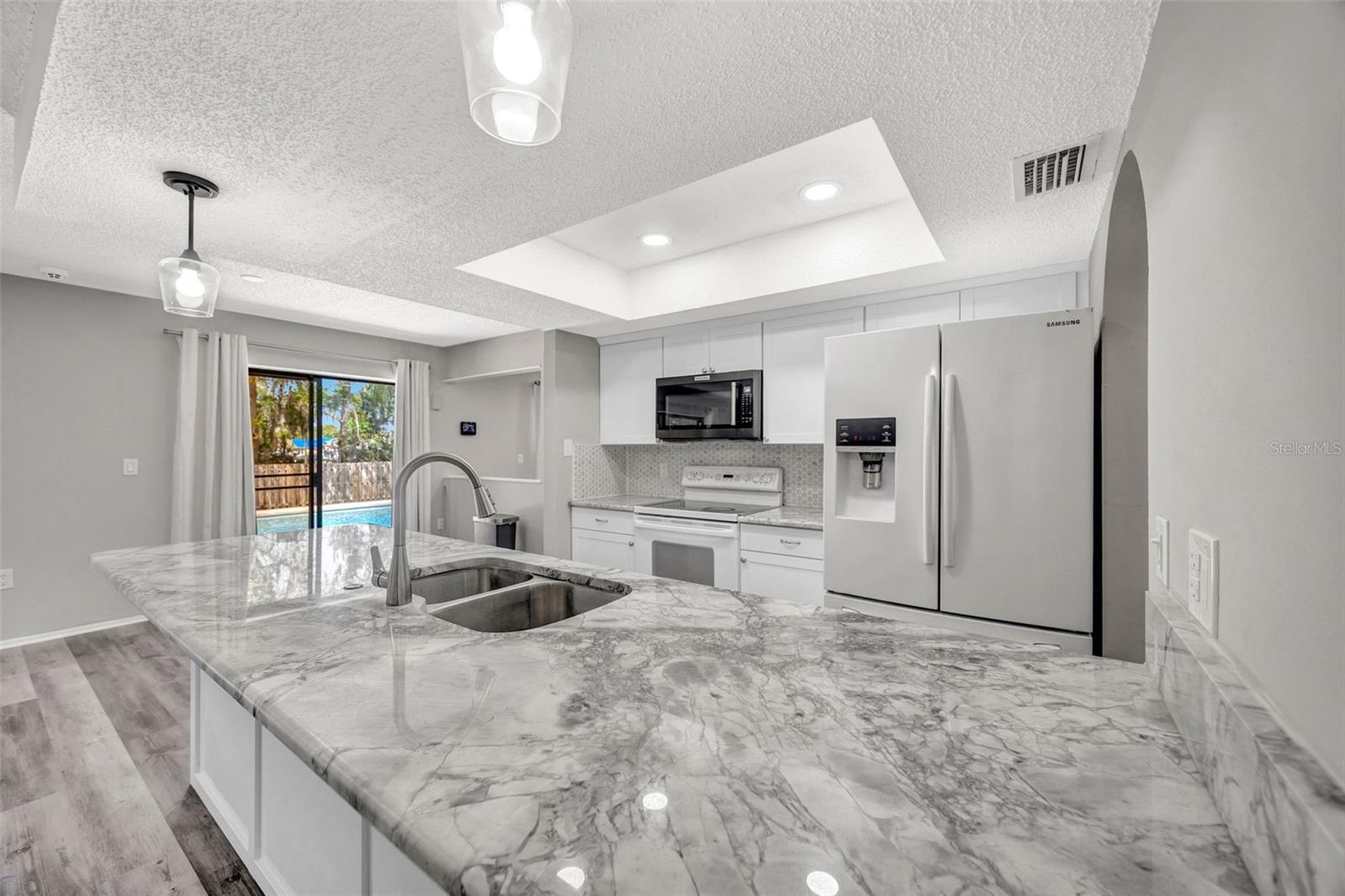 SPRING HILL - Residential