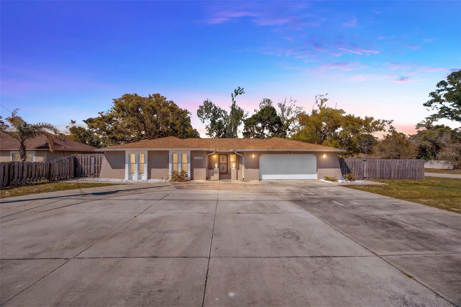 SPRING HILL - Residential