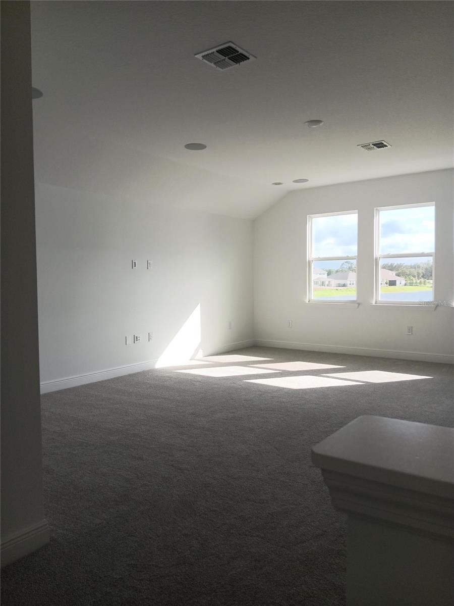 POITRAS EAST N-7 - Residential