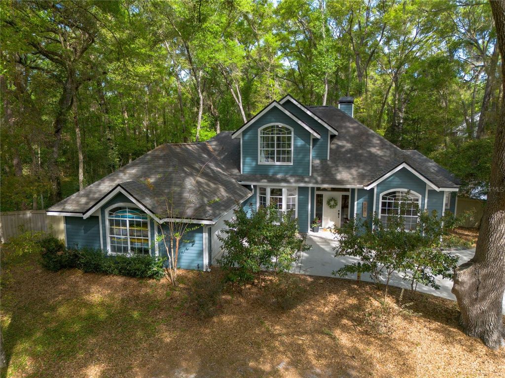 Photo of 5505 SW 93rd Way, Gainesville, FL 32608 (MLS # GC539105)