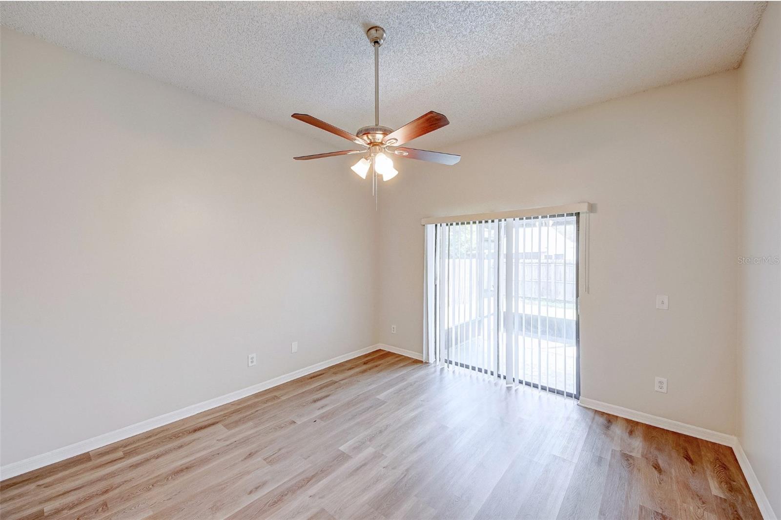 ALAFAYA WOODS PH 16 - Residential